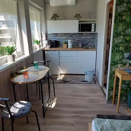 Lakeside 2, Aranypart, 公寓 希欧福克