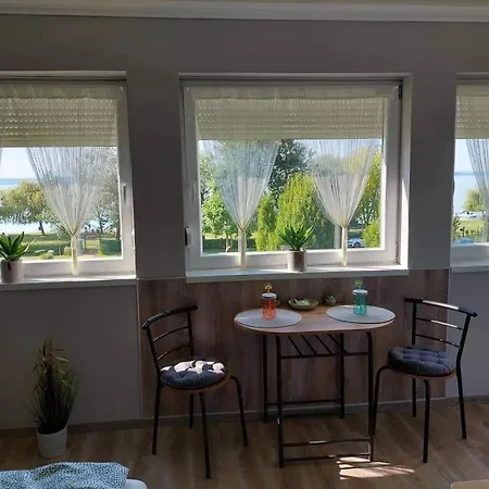 Juci Dream Apartman, Aranypart, Apartmán